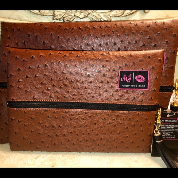 Makeup Junkie Bags - Picture 1 of 3
